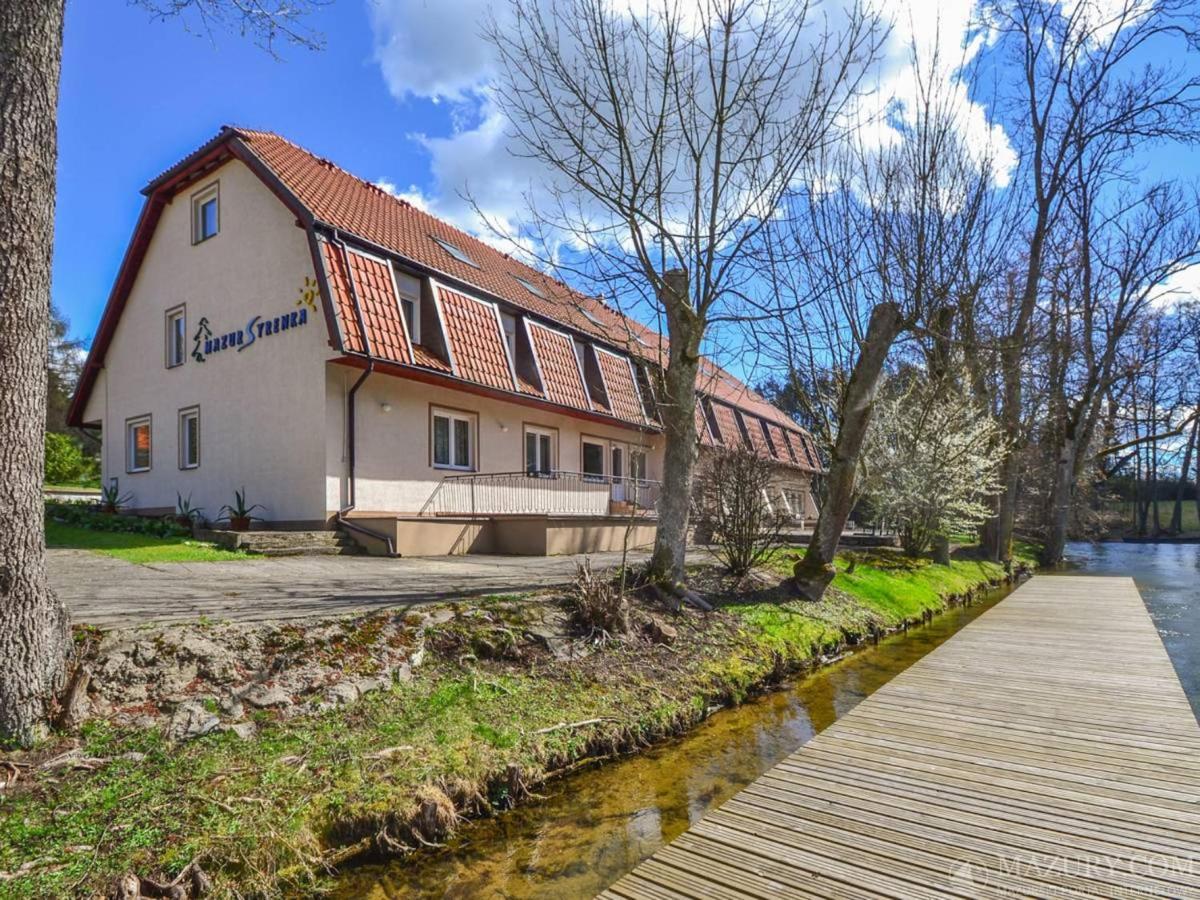 Kompleks Wypoczynkowo-Konferencyjny Mazur-Syrenka Krutyń Exterior foto