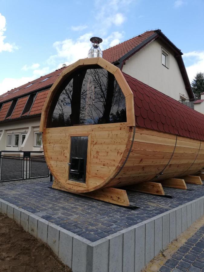 Kompleks Wypoczynkowo-Konferencyjny Mazur-Syrenka Krutyń Exterior foto